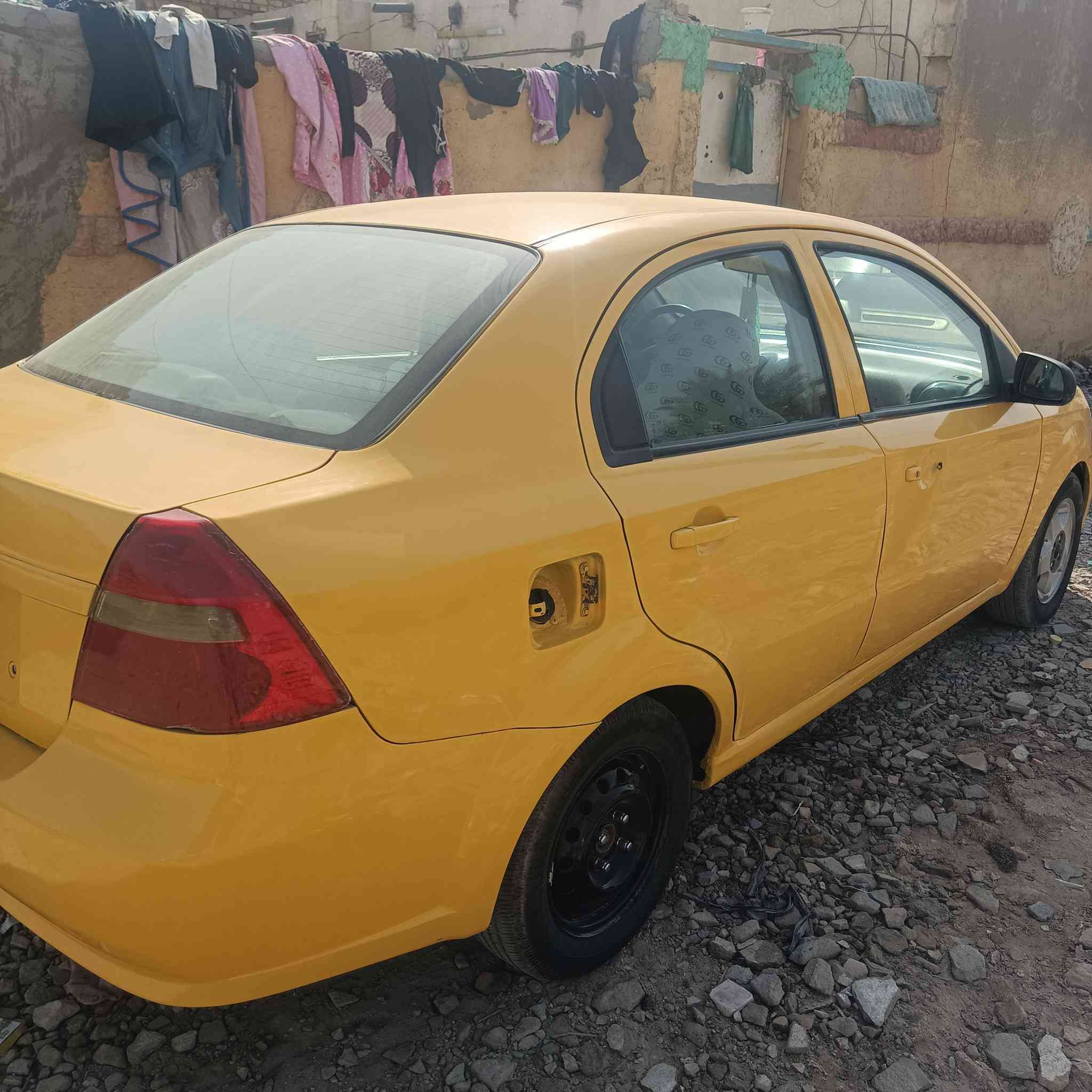 افيو 2007 جاهزه مكينه وكير وحداديه مصفره هيئه ومرور سنويتها ماساقطه تحويل مباشر سعرها 38 وبيها مجال قليل ***********
