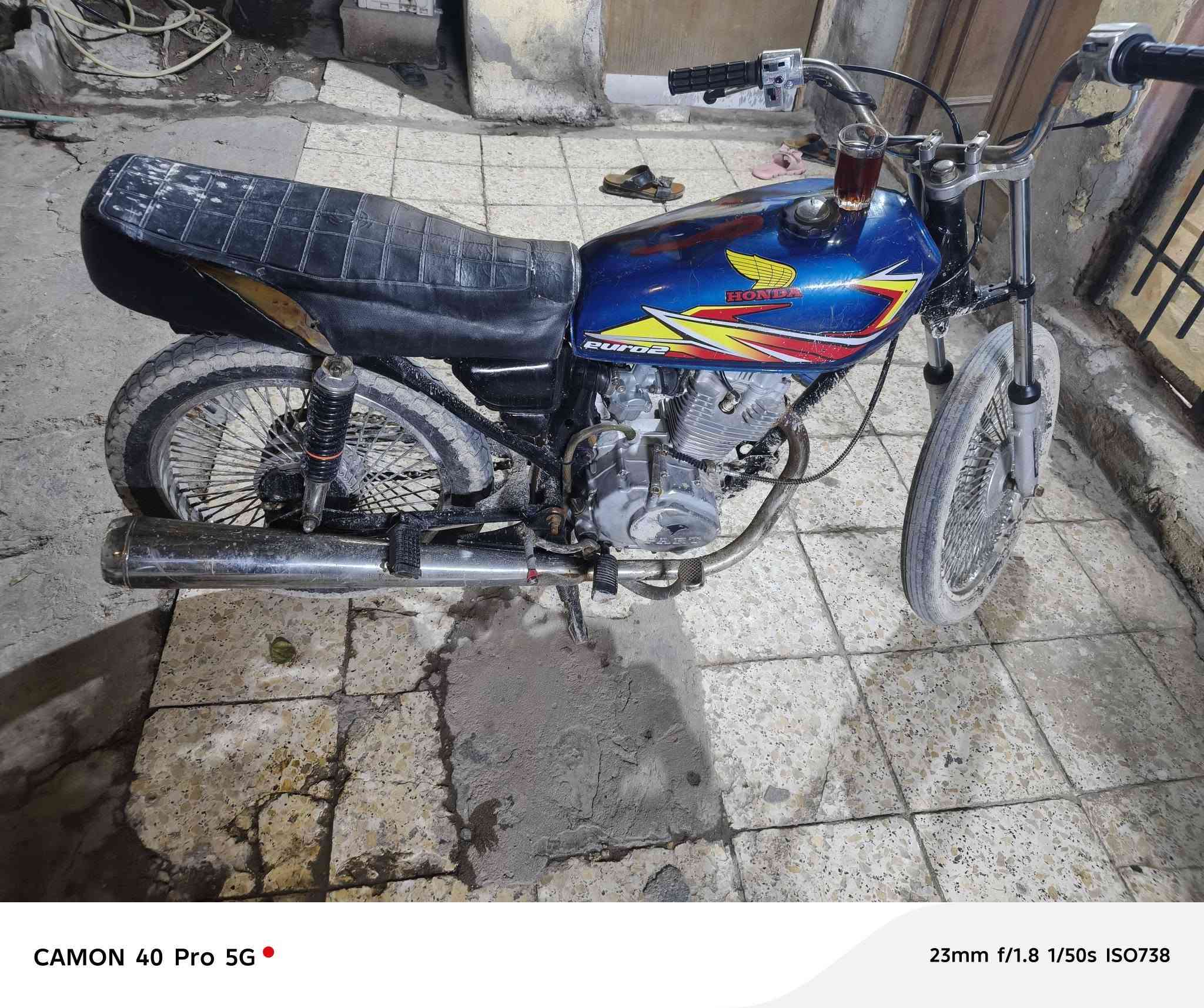 سلام عليكم دراجه ايراني ادوات مكفوله كفاله عامه دراجه معدل وشلعه وفصله سعره ٢٧٥ وبيه مجال بكاني بصره مركز رقم ***********
