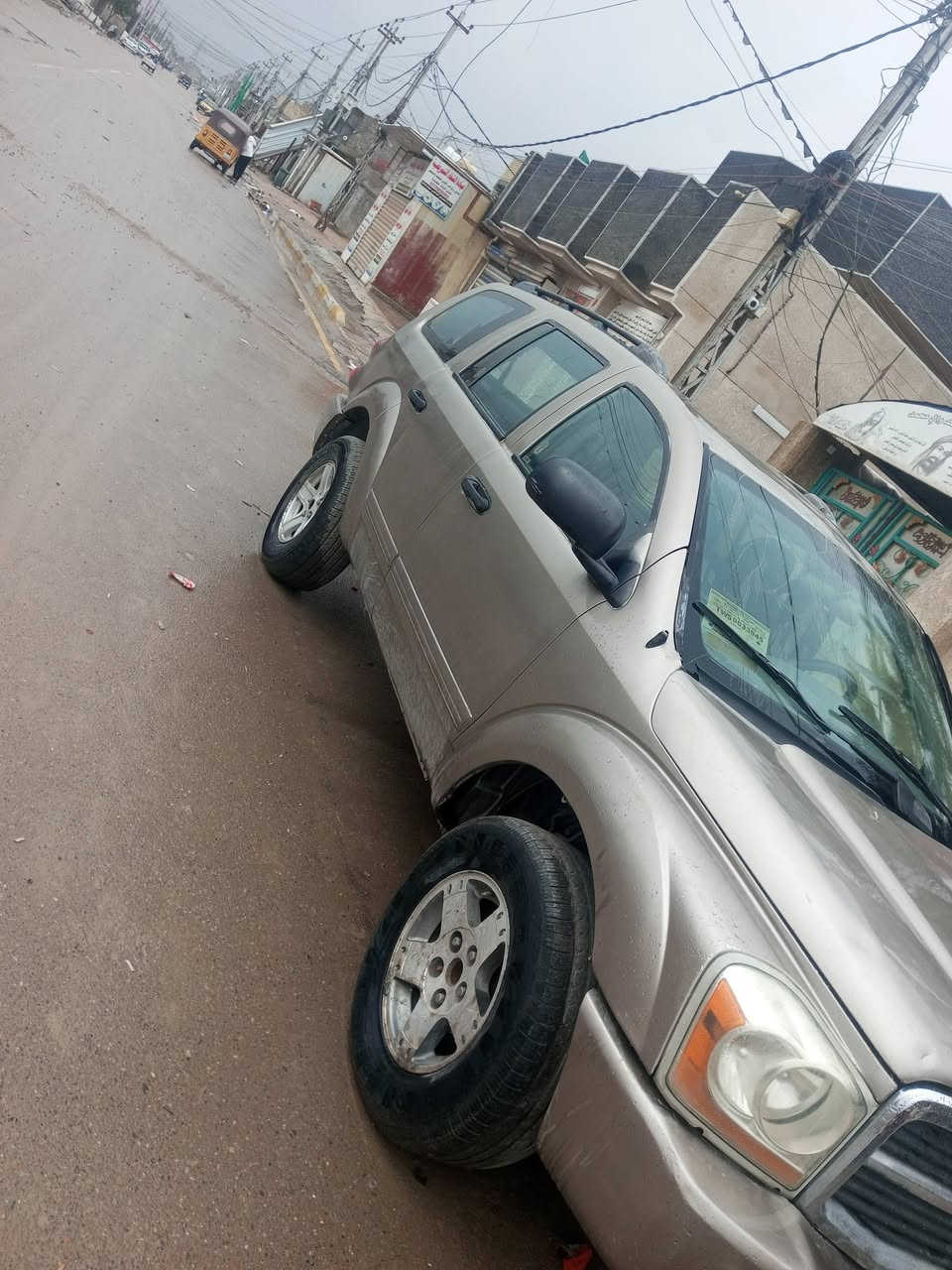 دوج دورنكو ٢٠٠٤ جديده مال مزاد أمريكي بدون أوراق ٤٢ورقه مكفوله سرقه عشاير مكان بغداد ***********
