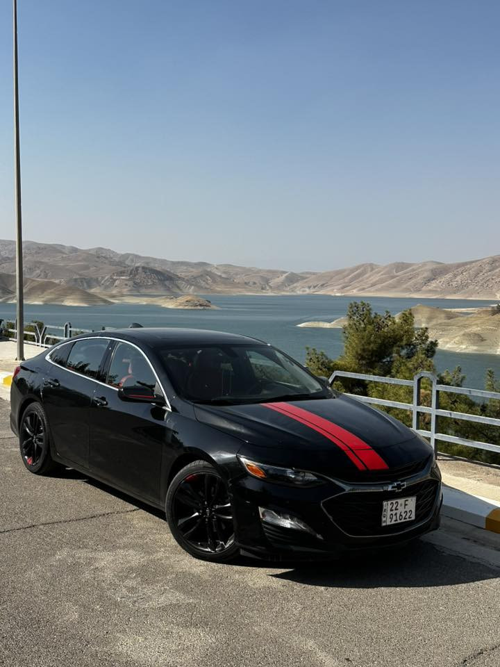 السلام عليكم 
ماليبو 22 ماشيه 55 ريد لاين 
تفاصيلها وحادثها موضح بلصور كلشي 
مكانها بغداد الكرخ 
سعرها ب130 وبيها مجال مستعجل عله البيع 

***********
