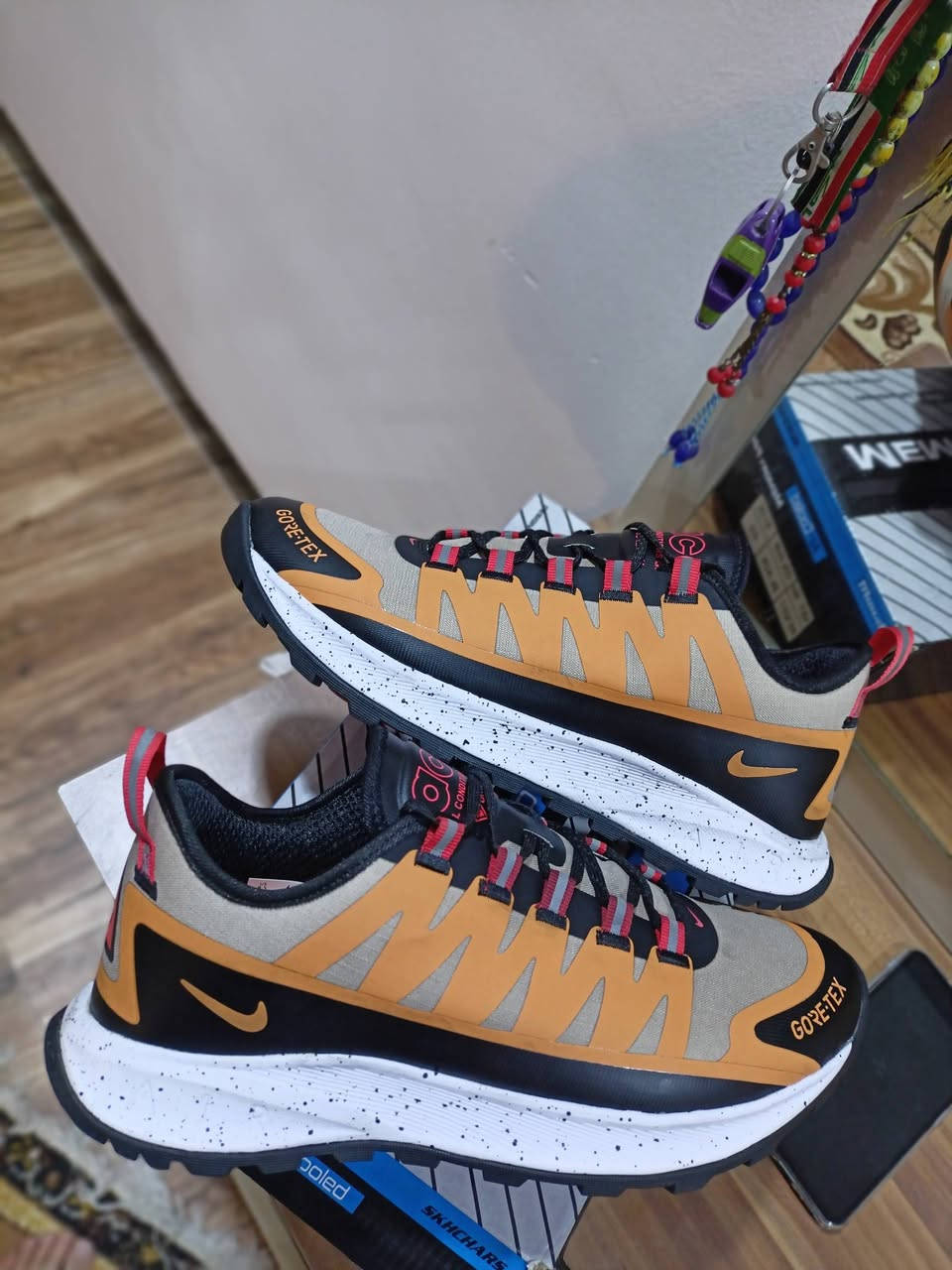 نايك  اصلي  وكالة برتقالي اسود لون مميز اسفل فوم بي مسند  للقدم قياس 43


**إذا كنت صاحب هذا الإعلان وتريد حذفه لأي سبب، رجاءا أرسل رسالة إلى الدعم الفني**