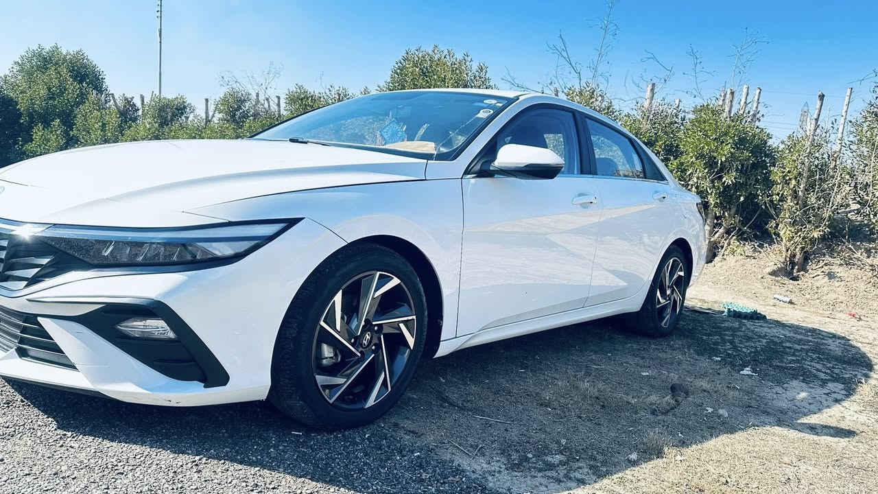 هيونداي النترا (2024) 🤍🔥
🚗 بيه بارد بالجاملغ لامامي  وطبره بالجنطه اقل لاصبع

— تجميع فول مواصفات✅

🧾 رقم أربيل بسمي

⚙️ محرك 1500 دبل نوزل (8 نوزل) دوش

🖥️ شاشة ديجتال

🔑 بصمة تشغيل

💺 كشنات جلد

🅿️ هند بريك بصمة

⛔ أوتو هولد

🌤️ فتحة سقف

💡 حساس لايت

📡 حساس أمامي

📡 حساس خلفي

❄️ تبريد قطعتين

📷 كاميرا خلفية

🗺️ GPS

🎥 نظام تشغيل الكاميرات

📱 شاشة كبيرة أصلية أبل كاربلاي

🚪 نظام ترحيب + مرايا شفط

🚘 ثلاث أنظمة قيادة (إيكو / سبورت / عادي)

🎮 تحكم ستيرن فول

🛞 ويل كب كروم

💡 LED أمامي نهاري

✨ شباك نيكل

🛑 مانع انزلاق

⬇️ مانع انحدار

💡 عدسات زينون
بيع او مراوس

مكان تواجد السيارة: الديوانيه

رقم ***********

سعر 140
