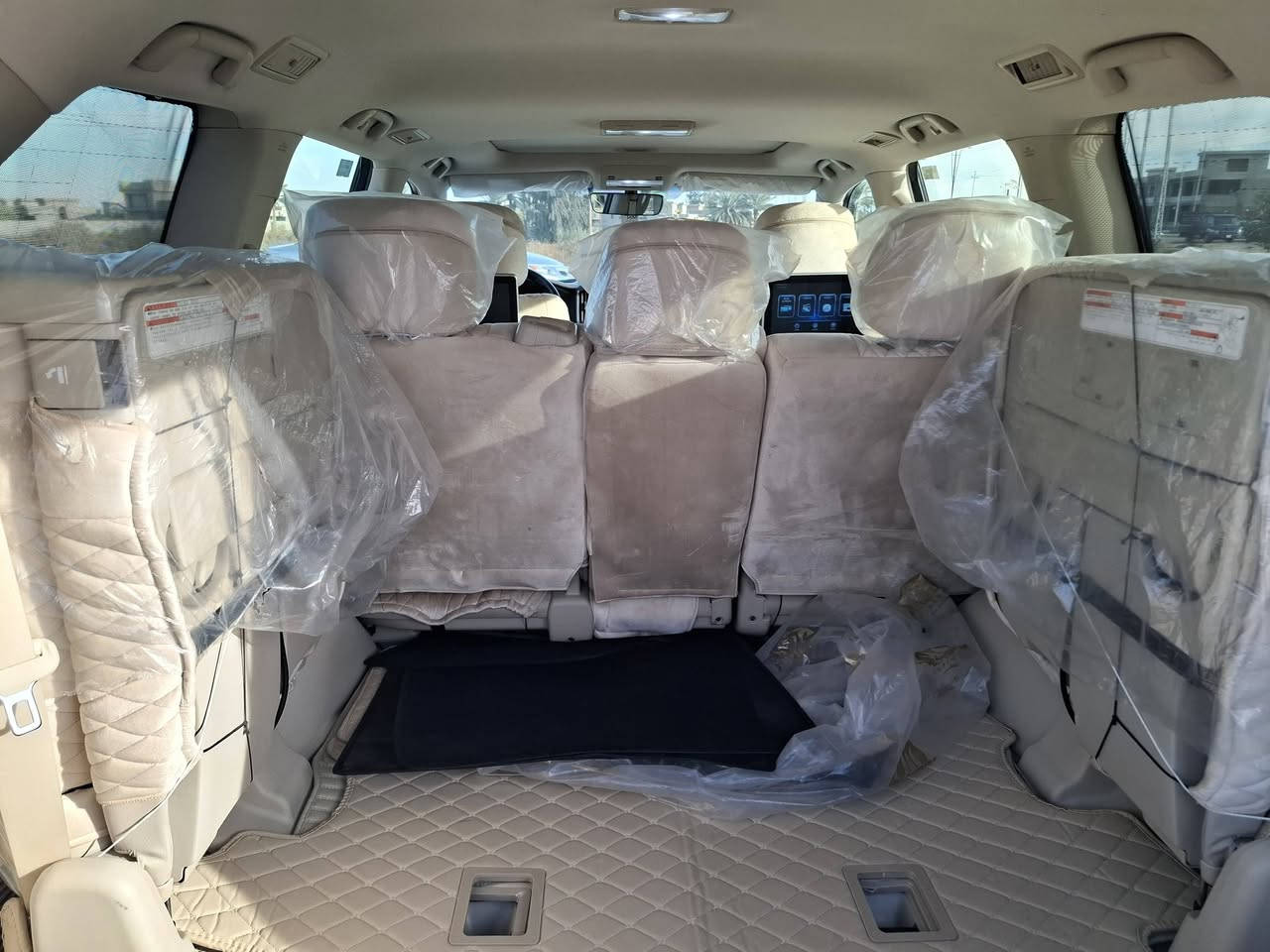 لاندكروز 2021 ساز باب اول وجناي لاندكروز يعرف الساز فول مواصفات 1/1
 مكفوله كفاله عامه من كلشي  
ماشيه 64  الف حقيقي شرط تايرات الشركه بعدهن بيها جدد السياره على ايد وحده من الشركه  
رقم اربيل
  السياره بأسمي وتحويل ثاني يوم 
محرك 6 سلندر 4000 
السياره بوضع الزيرو 
مكان السياره الانبار الفلوجه  
السعر 620 يعني ست دفاتر وعشرين ورقه وبيها مجال 
للاستفسار ***********
