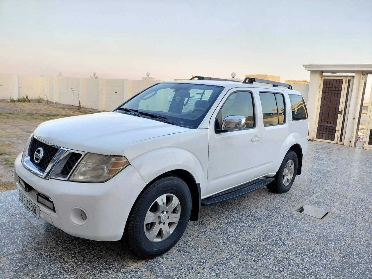 السلام عليكم نيسان بافندر موديل 2007 للبيع
رقم بغداد انكليزي تحويل ثاني يوم سنويه جديده رقم جديد هزه جديده مكينه وكير وحداديه وتخم تاير وكهربائيات وتبريد مكفولات السياره بيها طخطخات وبيها صبغ عام للجماليه مابيها ضربه قويه السياره جاهزه من كلشي كل نقص مابيها السعر 75 رقم الهاتف.....*********** مكاني كربلاء مامتواجد ع النت اخوان مكلف بالنشر
