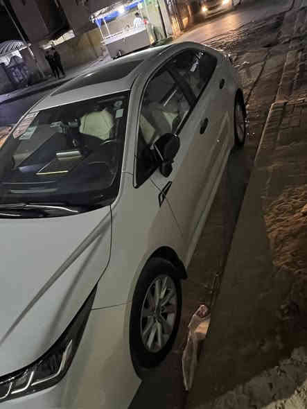 سلام عليكم اخوان من رخصت الادمن 
كورله موديل 2024

بعدها بحاله الوكاله شركه ساز 

الموصفات 

1فتحه

2بصمه

3اشاير بل مري 

4هيتارات مري 

5مري شف 

6تبريد قطعتين 

7تحكمات سترين كامله 

8شاشه البلاد

9بصمه ابواب 

10ترحيب

وبعد بيها هواي موصفات 

مطلوب مراوس  

السعر 200$

العنوان بغداد 

الرقم ***********
