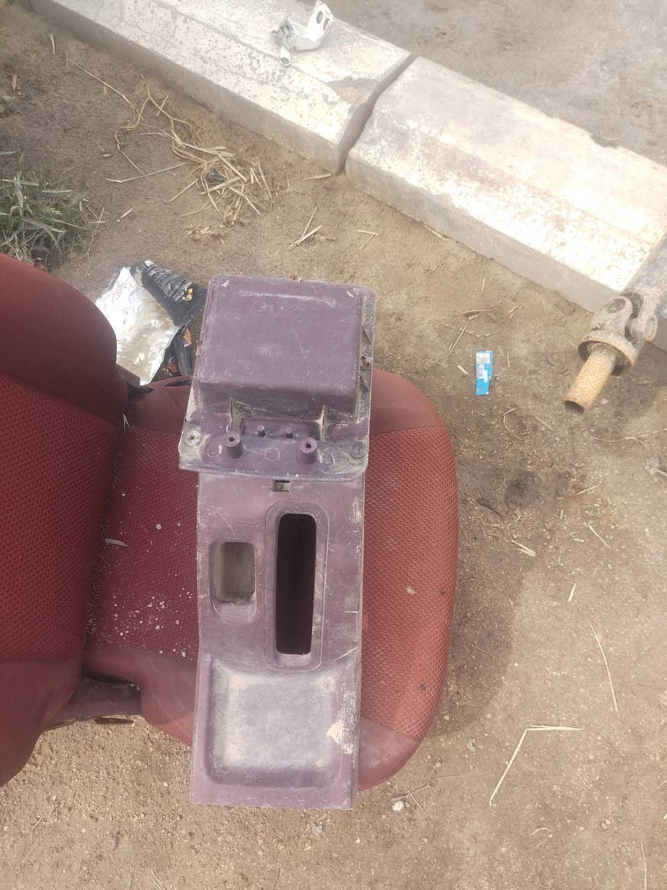 السلام عليكم غراض كريت ويل تفصيخ مكاني سماوه
ضفيره للسياره كامله 

اكسن

كاردن كامل

اقفاله بيبان

مكائن جام

عدادات

قفل بنيد

دواسه بريك كامله

دواسه بانزين

مساطر جام 

شفت ستيرن مع الصليب

رمايد بيبان

قاعده فيوزات الخارجيه والداخليه

كشن امامي الصدر

فرس 

***********
