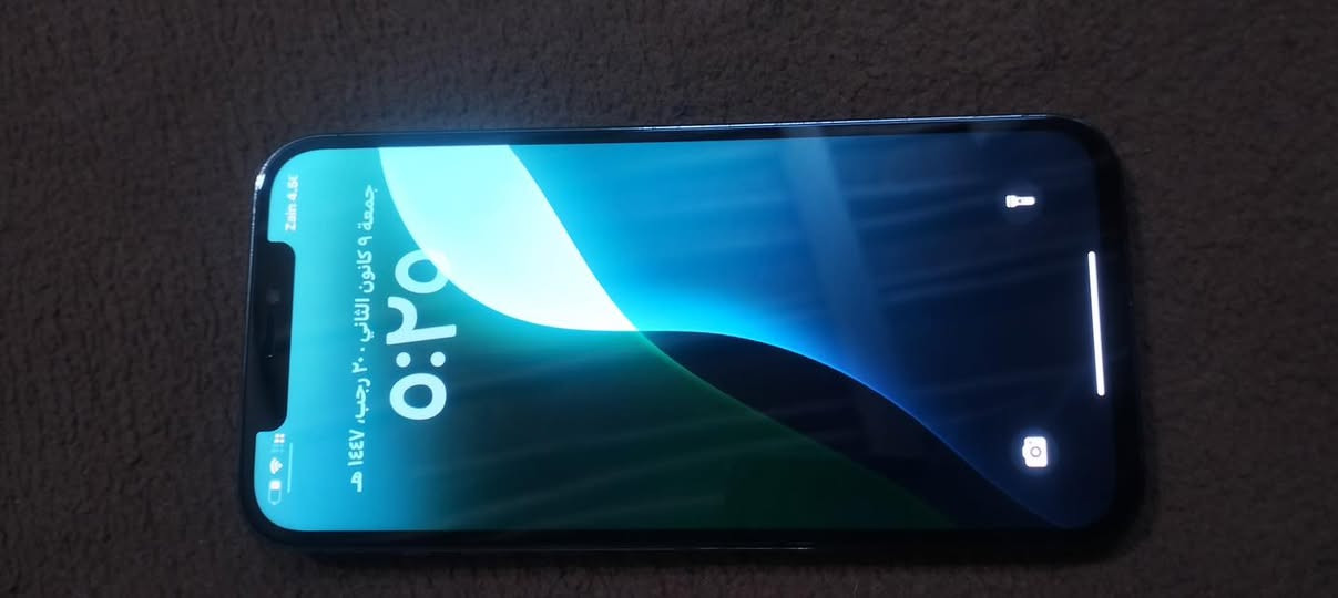 السلام عليكم متاح آيفون 12pro maxنموذج ZAدبل سيم ذاكرة ٢٥٦مبدل وبطارية وشاشة جيلكس فيس إيدي شغال سعر 350 بي مجال قليل  تواصل ***********
