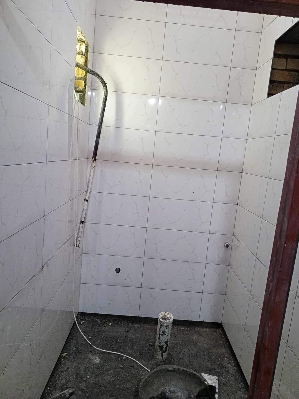 السلام عليكم خلفة سراميك  مكاني الحسينية حالين متفرغ  حالين الاتصال على الرقم ‭0787 455 7543‬
