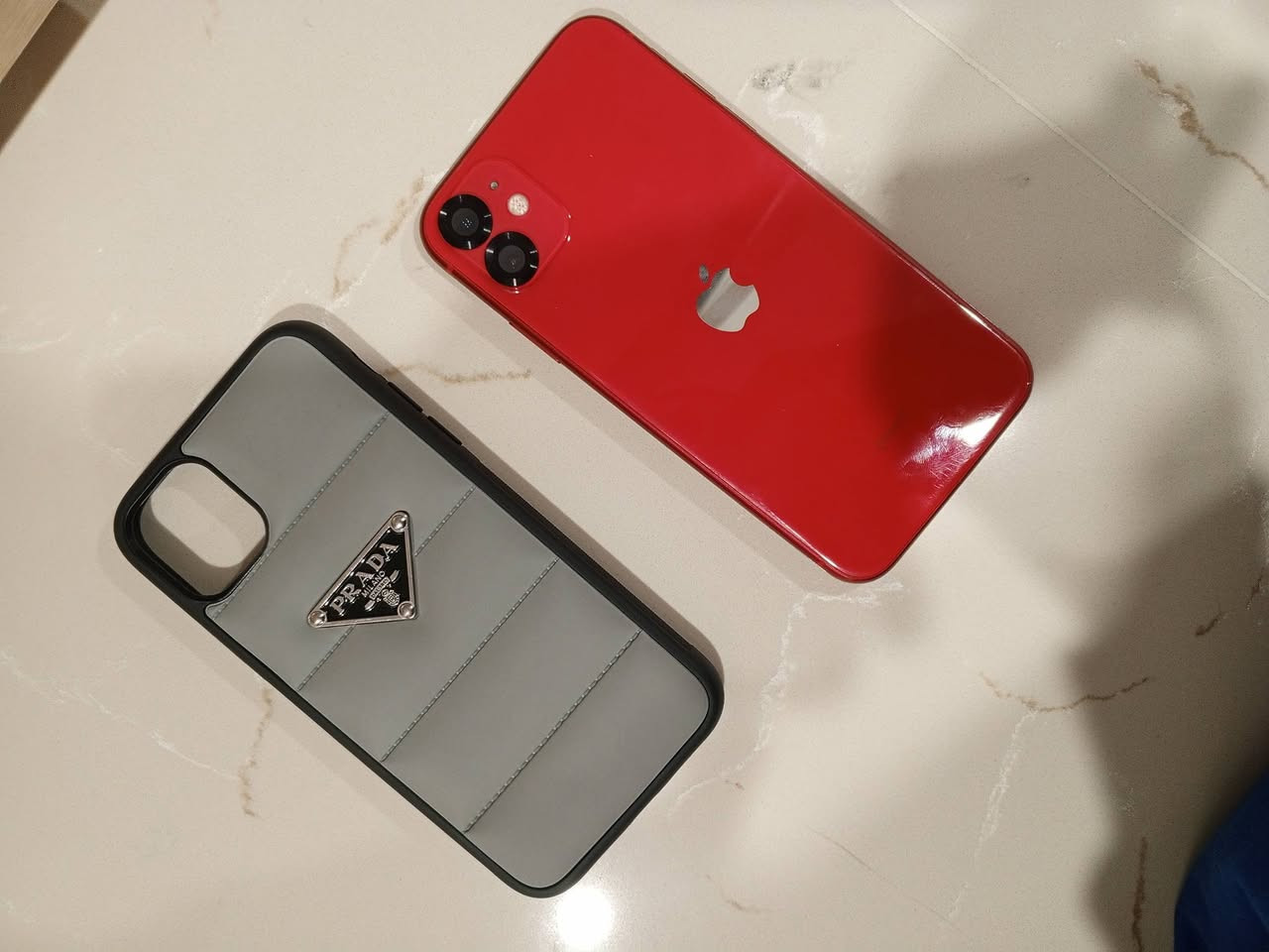 السلام عليكم iPhone 11 ذاكره 128 ياباني الجهاز فول نضافة و مواصفات وتر بروف بلادي شرط ما يعبر قطرة هوى وين ماتريد تفحص افحص جهاز برغي ما مفتوح يدعم سيم كارت عادي و الكتروني جهاز قطعة نادره السعر 300 مكاني بغداد حي الجهاد جماعت 250 و جوه ما بيع للتواصل ***********
