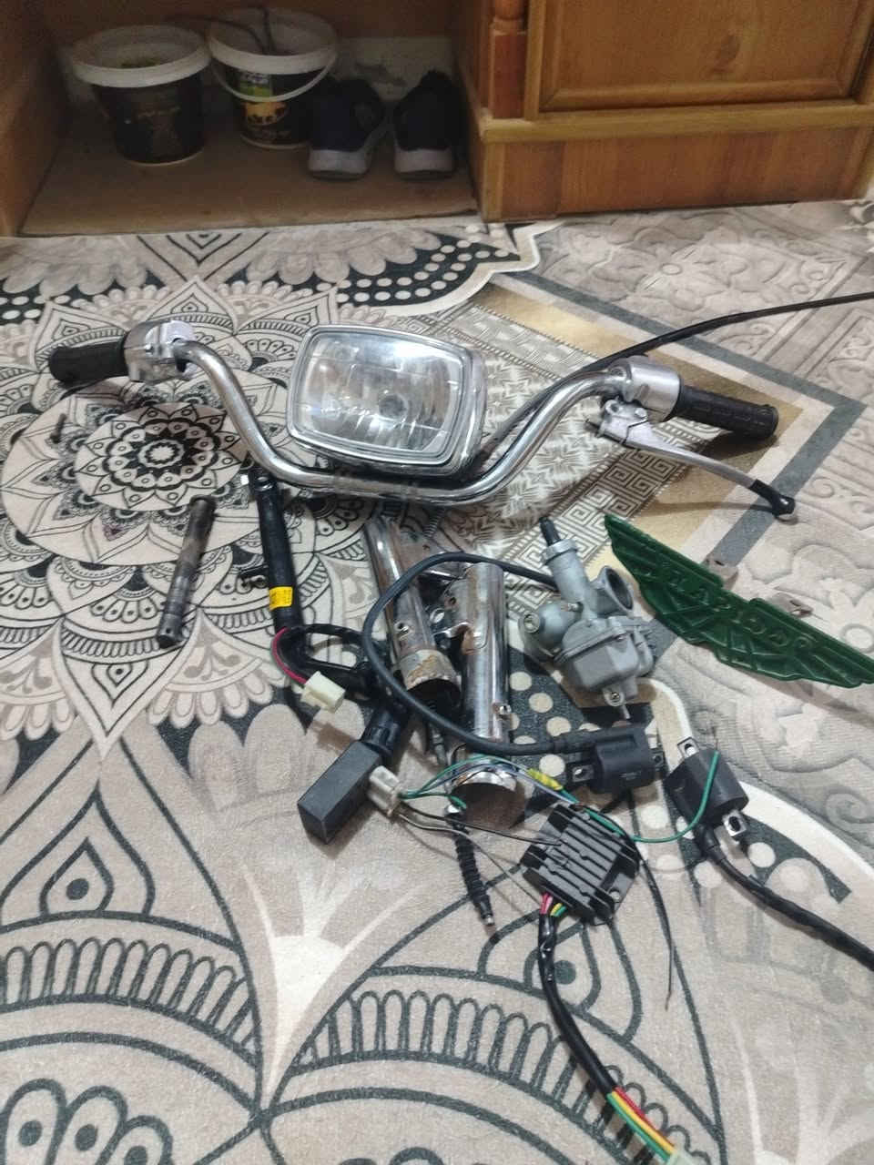 سلام عليكم غراض للبيع بسعر مناسب ماشه +سكان كامل + لايت +قاعده كشن سي دي اي + كويل عدد ٢ + كتف + ابطاله لايت +ستان صفح + مدكر رياضي +علامه +قمجي كلج وعداد + بيم ستان+جوزه +كابريتر انتنس أصلي +عقل هوه وفيشه    ليريد يراسلني خاص


**إذا كنت صاحب هذا الإعلان وتريد حذفه لأي سبب، رجاءا أرسل رسالة إلى الدعم الفني**