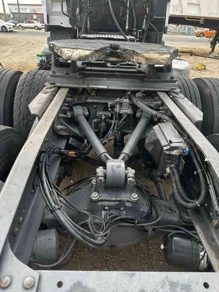 سلام عليكم اكتروز نثيه 2005معلايه 17 جاهزه سياره من كلشي عليه عربانه عبدالله جوهر 2024  السعر خاص رقم الهاتف*********** العنوان البصره قضاء الهارثه
