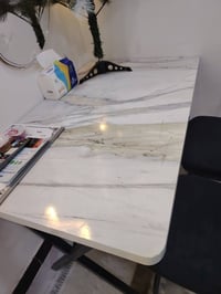 ميز طعام • ٤ كراسي • قرية الغدير