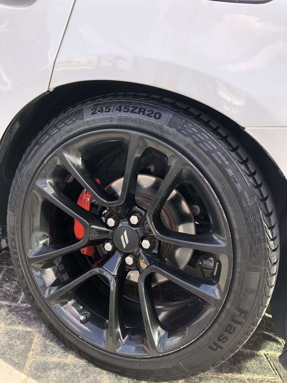 سلام عليكم
dodge charger model 2015  للبيع
گير و محرك و اكسل كلها بلاد و بشرط ممفتوح
محرك 3.6  ٦ سلندر 
🔥عليها كت SRT كامل 
⚡️لايتات ليد  ٧ الوان 
ويل وايد بودي  
مواصفات شاشه جبيره و  كشن هيتر سماعات Beats 🛑 و يدات شفت ستيرن و دگمه SPORT 🏁بعد مواصفات 
سياره داخلها و خارجها جديد 🆚
صبغ جاملغ امامي جهة سكن و جاملغ خلفي و بنيت محدث SRT
حداديه ١٠٠٪؜
مكانها اربيل 📍 
فحص و هزه و سنويه و رقم جديد ب اسمي 
السعر ١٧٠ و بي مجال للطيبين  
***********
*********** whats app
