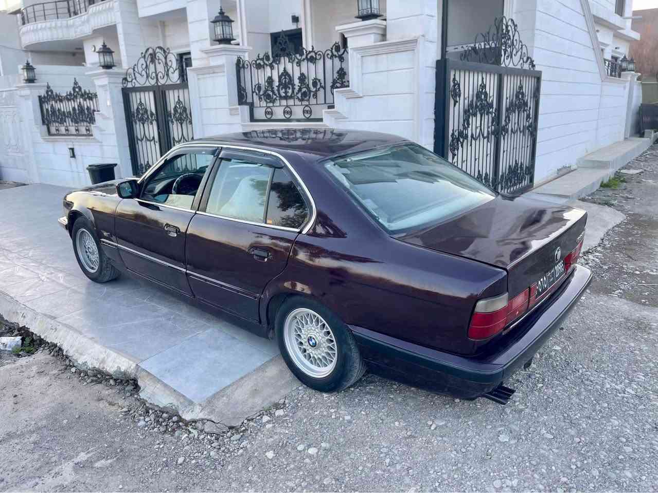 525گیر عادی
مۆدیل91
ئارم پلاستیک هەولیر بەشەرت
بەشەرتی گیرو مەکینەو سەرفو بوخار 
موسو براوەی بەشەرتە 
یەک جەمپی پەشتی هەیە
تەبرید ساردو گەرم لەسویج 
کارەبایی کامل مەزبوتە 
سعری خوار هەموو بازار 
٣٠مەجال
0750836506 كويسينجاك, أربيل


**إذا كنت صاحب هذا الإعلان وتريد حذفه لأي سبب، رجاءا أرسل رسالة إلى الدعم الفني**