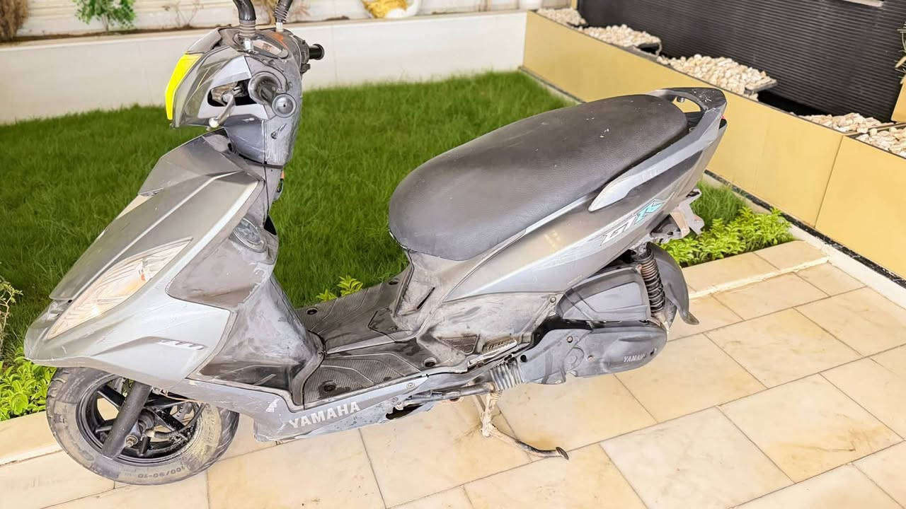 سلام عليكم

دراجه🏍️GTRللبيع فقط
كفاله عامه درجه نضيفه 
صار 6اشهر نازله رمبه

(مكاني بغداد بلديات  تقاطع عصفوره)

السعر(مليون)(1000)وبيه مجال حق جيه
 للستفسار واتساب 
***********
