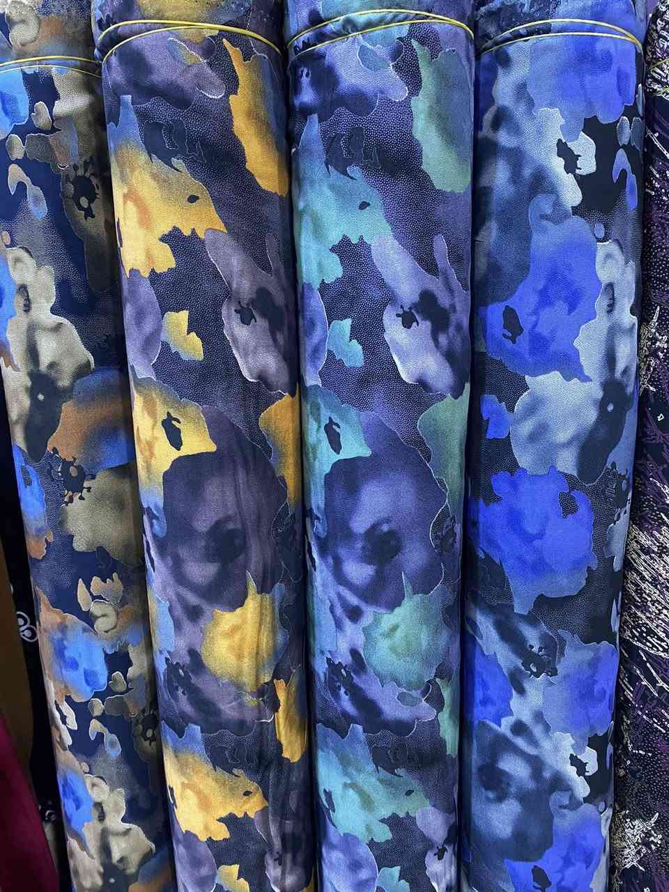 #الكشمير_المخور_وصل 😍😍
خامه قطن تخبل تخبل↖️↖️
#كشمير_دسجارج_فول_قطن
الوان تجننن بنات 💜🦋
خامه مكفوله من الجرده،،،،
متريه،،،مظبوطة 
توصيل كل بسماية مجاناً ✔️✔️


**إذا كنت صاحب هذا الإعلان وتريد حذفه لأي سبب، رجاءا أرسل رسالة إلى الدعم الفني**