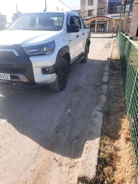 السلام عليكم بيكم هايلوكس ادفنجر 2024
رقم اربيل فول مواصفات 
 ماشيه 53
السعر 415 وبيها مجال 
 العنوان بغداد 
الرقم ***********
         ***********.
