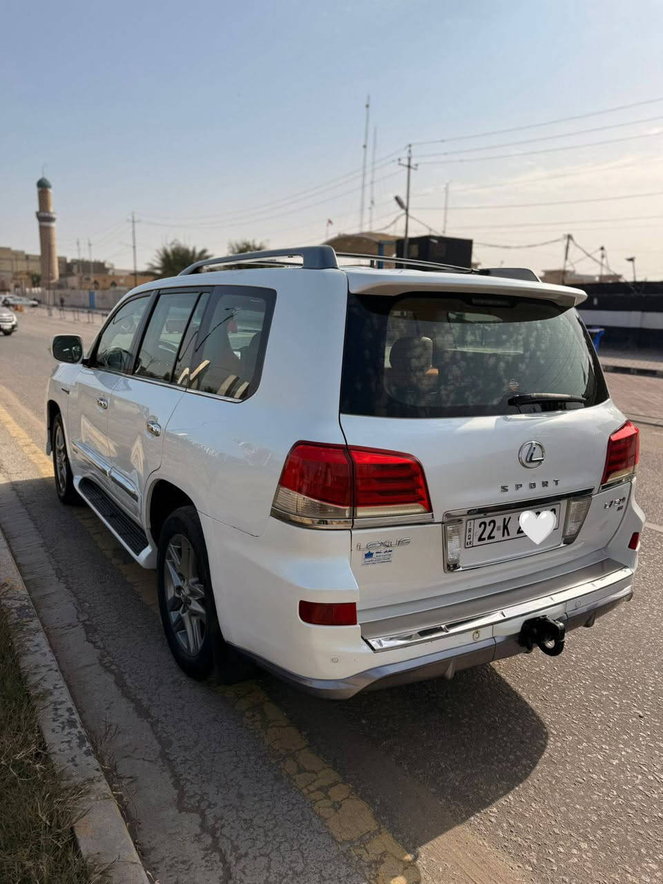 لكزز2011         السعر330
بيه 3 قطع صبغ
فول 1/1 
جكات تصعد وتنزل
جميع الكشنات كهرباء حته سبع راكب
كشنات امامي تبريد وتدفئة 
خزن ميموري
نضام دفلوك
 حساسات اماميه خلفيه وجانبيه
 كامرات اماميه جانبيه خلفيه 
اشاير بلمري شفط
صندوق كهربائي 
ثلاجه تبريد
مانع انحدار
بصمه ابواب
محرك   8سلندر 5.7
باقي المواصفات معروفه
مراوس حسب القناعه
كربلاء
***********
***********
