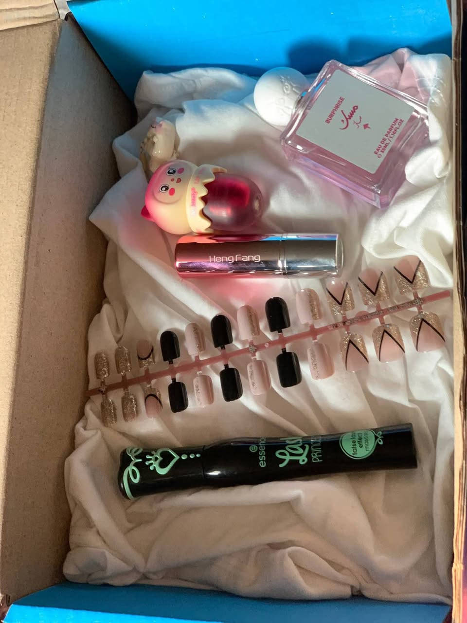 تهادوا تحابوا 💖🎁
توفر بوكسات هدايا حسب طلب 🤍✌️
الأسعار مناسبه وتنافسيه 🔥🔥
يوجد توصيل


**إذا كنت صاحب هذا الإعلان وتريد حذفه لأي سبب، رجاءا أرسل رسالة إلى الدعم الفني**