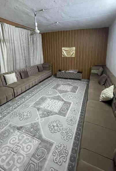 بيت مساحه 300. متر

مكان حي رساله قرب مطعم حماده

واجه 15 نزال 20

ويحتوي:-

على غرفتين نوم

مبطخ

وحديقه

استقبال

صاله

للاستفسار اتصل// واتساب :- ***********
