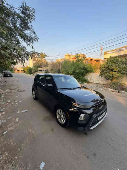 للبيع او مراوس كيا صول موديل 2021 رقم بغداد سنويه و ارقام جديد وارد امريكي حادثها جاملغ الامامي الايمن والبنيد وبيها بارد بل باب الصندوق فقط كلش حلوه السياره وخير من الله مواصفات S ماشيه 29 mi
كشن كهرباء 
رادار جانبي 
رادار امامي 
تحكم استيرن كامل 
شاشه اكبر حجم 
كأمره دواره 
تحديد مسار 
وبعد بيها مواصفات المعروفه السعر 135 وبيها مجال 
مكان السياره بغداد الصليخ / ***********
