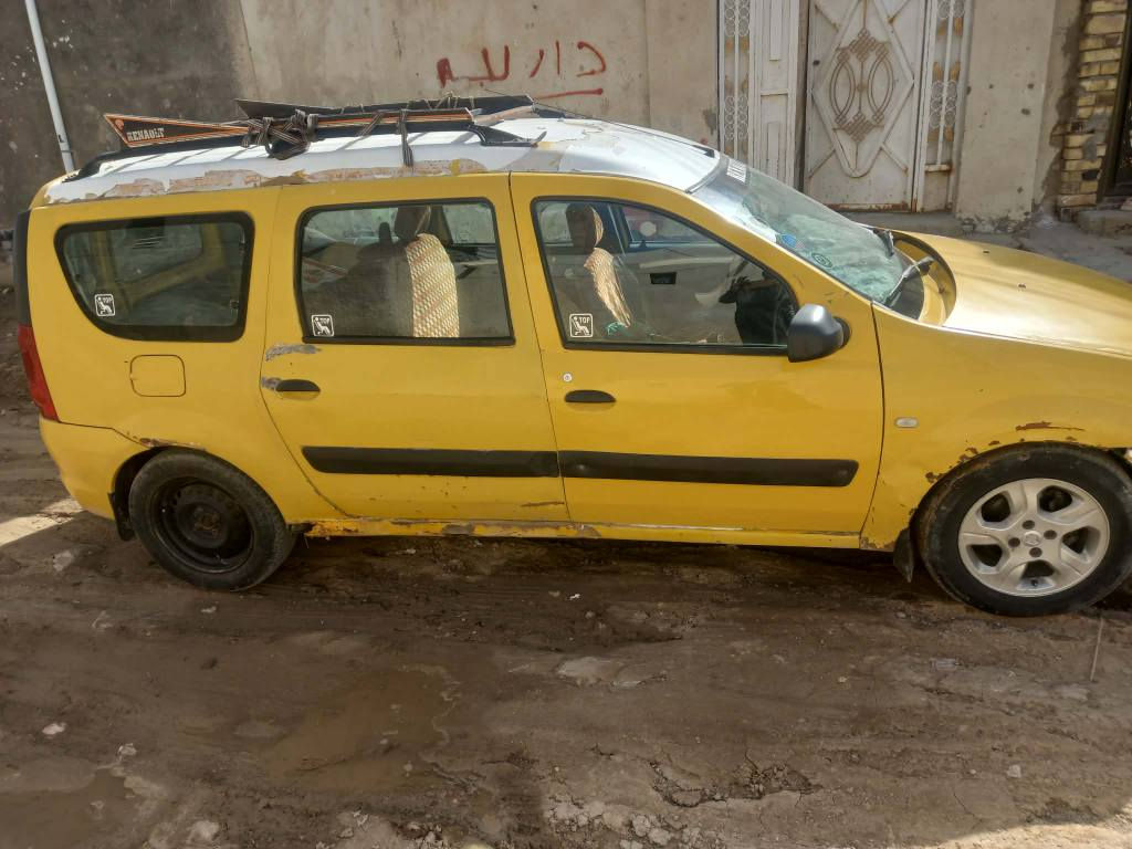 سلام عليكم رينو مديل 10 جاهزه محرك وكير جدد تحويل ثاني يوم مصفره هيه وغرامات سعر 35 مكاني نجف مكلف بنشر مكلف بنشر خابر عله رقم *********** النجف, العراق
