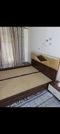 ثنينهن ب 75 ..شرط نضافه  07807580327