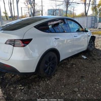 للبيع تيسلا مودل Y لونك رينج دبل ماطور موديل 2024   ماشيه 16mi  تستلم ...