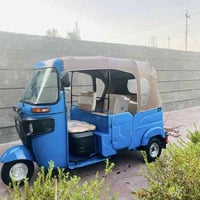 تكتك للبيع مديل 2022 شهر 8  رقم وسنويه بسمي إنكليزي تكتك حلوه بيها طخه...