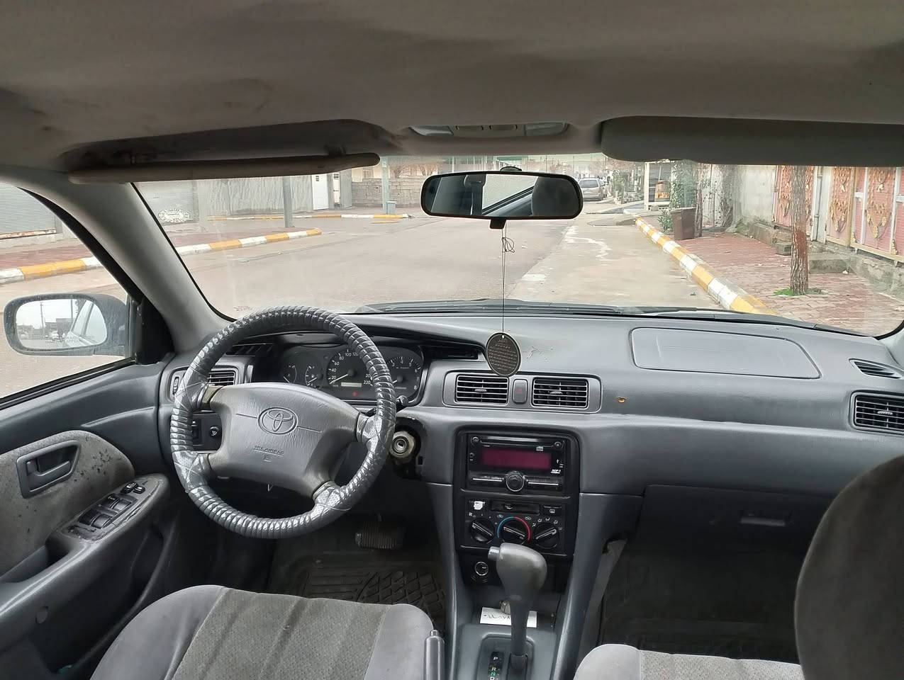 😮فرۆشتنی خێرا😮
😮تەنهاو تەنها 49گەڵا😮

تۆیۆتا کامری مۆدیل 2001
گێڕ تۆماتیک و تەبرید

ئاڕمی پلاستیکی دهۆک بەشەرتی غەرامە سەیتەرە مەفرەزە دایرەی مرور

حیزام بۆیاخە بۆ جوانی بە بێ مەعجون دەعمو لێدراوی نییە 

چوار جام کارەبا ئاوێنە کارەبا قوفڵ مەرکەزی 

چوار تایەی سفری بۆ بەستراوە ڕادێتەری لۆک تازە بەستراوە

گێڕو مەکینەو ئاڕم و ئاوەلیات بەشەرت

سەیارەکە هی ماڵی خۆمانە هەموو گیانی بەشەرت...

شوێن...هەڵەبجەی تازە

نرخ...تەنها 49

ژ.م...***********
***********
