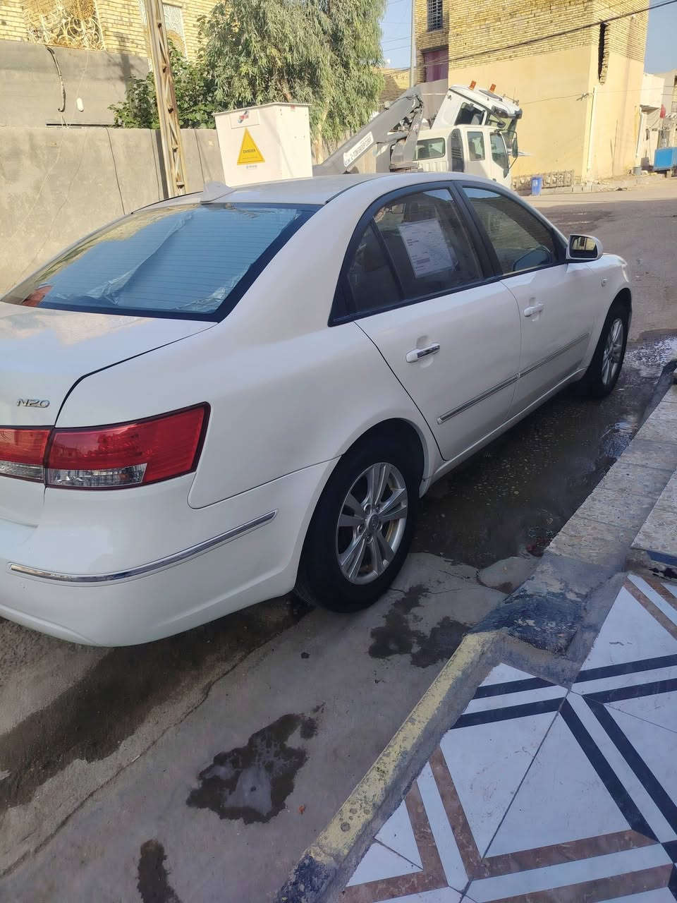 سلام عليكم  سياره أدوات أدوات متومه وجاهزه طبق الصل سياره بل كارتون جديده بمعنه الكلمه كصه جنطه والباقي كفاله  علمن سياره غاز خط واحد   أصل  اعيد وكرر سياره غاز  أصل كير مكينه  تخم تاير حداديه كله بل كارتون  مكان سياره ميسان العماره  الستفسار نتصال علا رقم ***********
