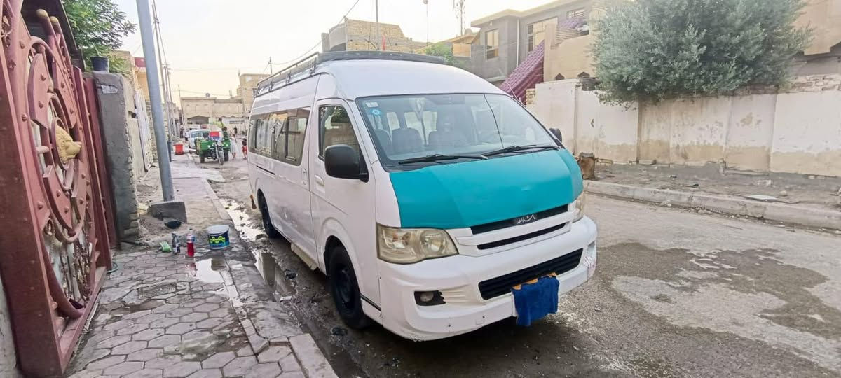 ٢٠١٢ للبيع 
منظومة غاز 
تبريد
بدون صبغ
تحويل بالاسم
رقم كربلاء
مكانها كوت
جاهزة من كل النواحي و١٨ راكب
‏***********
