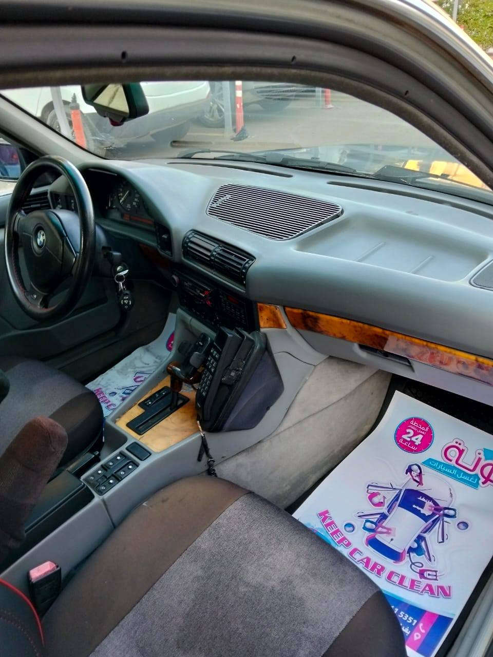 بي ام 525 BMW مسكر 
‎سيارة بلادية
‎ماشية 149 الف حقيقي
‎مكينه وكير بحالة ممتازة
‎تبريد ثلج بالصيف
‎مروحة كهربائية ومروحتها القديمه موجودة
‎دمام خلفي
‎تخم تاير جديد
‎ادامة كاملة
‎كل كهربائياتها شغالة
‎بردة خلفية كهرباء
‎بردات ابواب خلفيه اصلية
‎مري كهرباء
‎كشنات كهرباء وخزن ميموري
‎تلفونها البلادي مع البدالة
‎شاشة وكامرة خلفية دوارة
‎رقمها بغداد الاوربي الجديد وبأسمي تحويل ثاني يوم
‎مكان السيارة بغداد زيونة
‎السعر 95 ورقة
‎للتواصل ع الرقم *********** يحتوي واتس اب
‎وغير متواجد ع الفيس بوك بغداد, العراق
