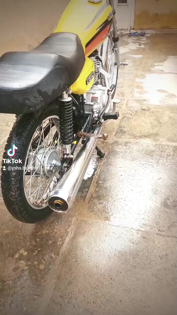 امراوس. فقط إذا اوراق ونضيفه اطي فرق    حته لو كلك عادي


**إذا كنت صاحب هذا الإعلان وتريد حذفه لأي سبب، رجاءا أرسل رسالة إلى الدعم الفني**