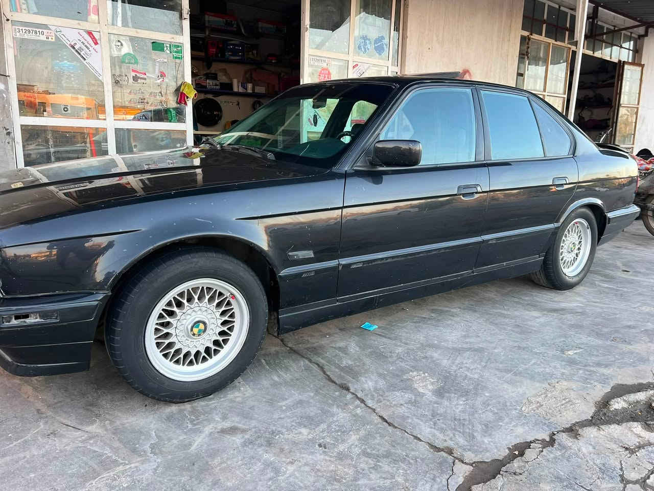 سلام عليكم بي أم 535 رقم بغداد بدون ضربه أو طخه كير مكينه حداديه جاهزات سعر 57 وبيها مجال مكاني كربلاء لاستفسار ***********
