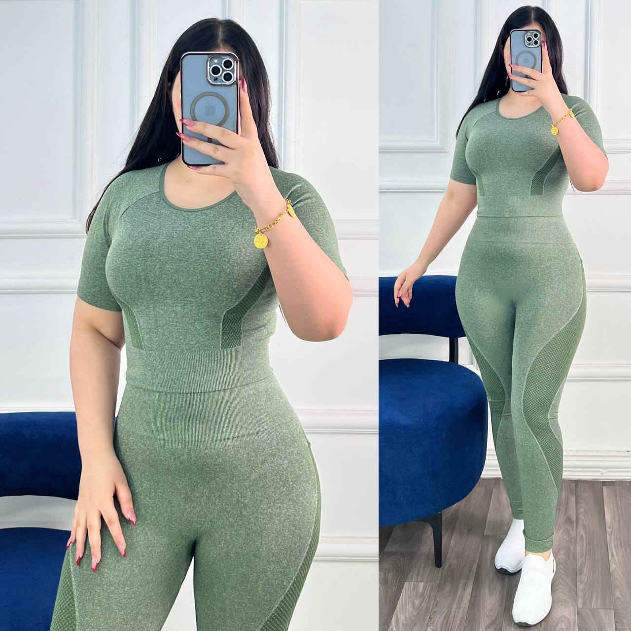 أجمل الموديلات 💋 

جديد وحصري ⭕️ الموديل والفصال وخامة القماش شي بداااعة عالفحص 😍😍 

تراك حراري رياضي sports الاصلي 

تراك حراري رياضي نص درن يساعد على حرق الدهون خامة القماش فانيلة قطن ستريج مطاط فووول ليكرااا درجة أولى الاصلي 💯💯

القياسات : فري سايز يلبس من وزن ٤٠ الى ٨٠ كيلو ✅

 
🚘 يوجد خدمة توصيل لجميع محافظات العراق🚘


**إذا كنت صاحب هذا الإعلان وتريد حذفه لأي سبب، رجاءا أرسل رسالة إلى الدعم الفني**