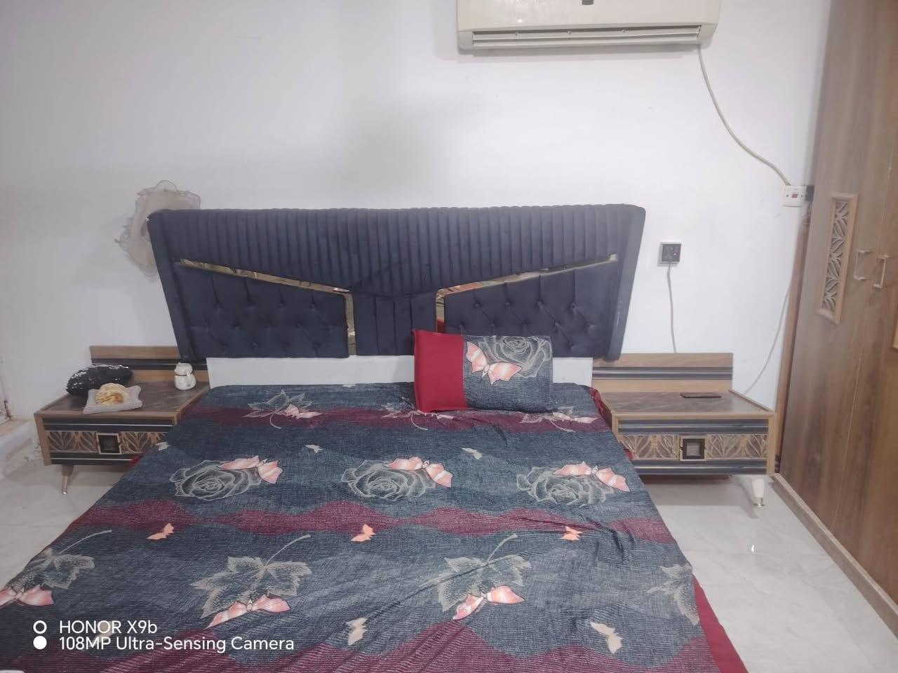 غرفه نوم تركيه نضيفه اربع قطع
***********
