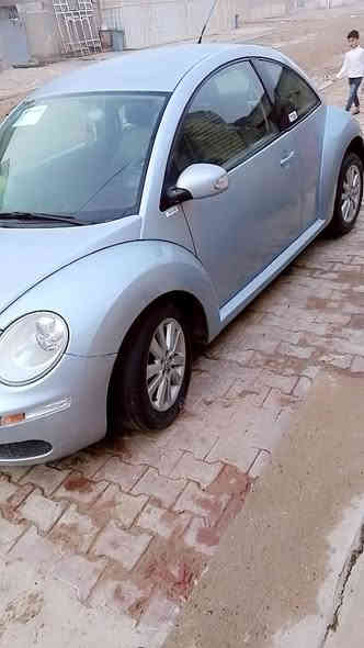 السلام عليكم للبيع  فولكس فاجن بيتل 2010 وارد امريكي حادث جانبي  رقم بغداد. مشروع وطني باسمي السياره جاهزه وكامله  مكينه 5 سلندر 2.5 للبيع سعرها 72 ورقه وبيها مجال حك الجيه مكان السياره بغداد بسماية للاسفسار ***********
