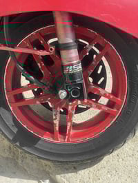 دراجه بوليس لبارحه نازله من لرمبه موديل 2009دراجه عليها تزويد اصلي صدر...