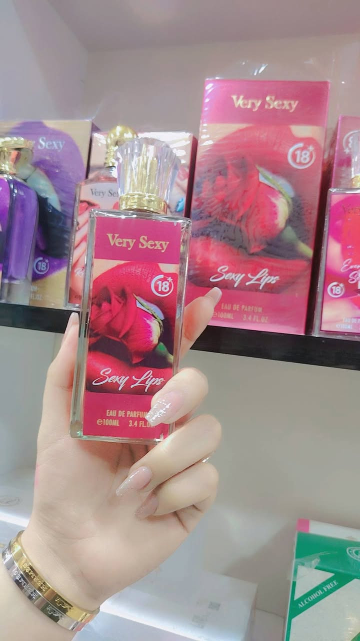 عطر very sexy الفرمونيه  🙈🙈
عطر العرايس 🥰🥰

من العطور المثيرة النسائية ذات الثباتية العالية 💖💖

عطور ليليه بامتياز ♥️🚫♀️18

عطر مثير برائحة الزهور البيضاء 🌼🌼🌼

والياسمين المثير 🪴🪴🪴

وسط العطر يحتوي على نكهة الفانيلا بالمسك 🌸🌷

الي يخلي العطر اكثر اثارة وجاذبية 💑👩‍❤️‍👨👩‍❤️‍💋‍👨

عطر مثير  ناعم جدا مناسب للذوق الرفيع ⭐⭐⭐

حجم العلبة 100ML
المنتج أصلي 😍
We Best 😍❤️
#عطور #فرمونيه #براند #بوتيكات #مكياج #هدايا #لايك #لايك_اكسبلور #للاستفسار_راسلونه_دايركت#مكياج #كوزمتك #موصل #بوتيكات #لايكاتكم_تهمني_وتعليقكم_آهم #متابعه_ولايك_واكسبلور_احبكم #يوجدخدمةتوصيل داخل الموصل3الاف اقضيه ومحافضات 5الاف فقط🚖🚖


**إذا كنت صاحب هذا الإعلان وتريد حذفه لأي سبب، رجاءا أرسل رسالة إلى الدعم الفني**