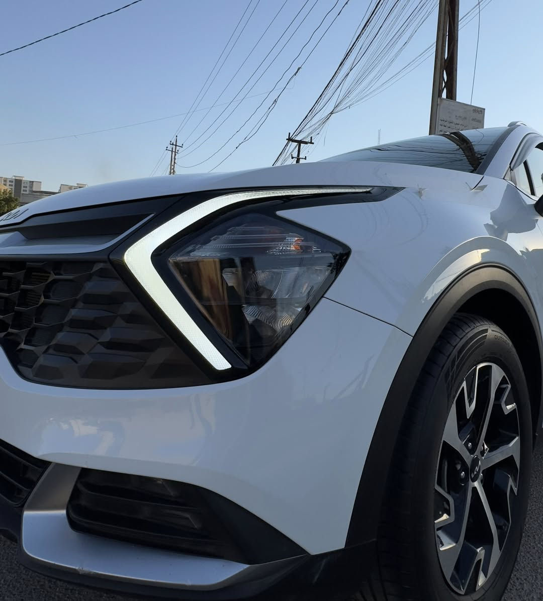 كيا سبورتج 2022 خليجي
مسويلهة صيانة كاملة سيارة رقم جديد بأسمي ماشية 32 الف سيارة مواصفاتهم  
٦ ايرباك مو ثنين
ويل حجم ١٩  
كامرة خلفية 
حساسات خلفية 
وشحن ubs بالمقاعد الخلفية 
باقي المواصفات معرفة شاشة نفيكيشن شاشة اعطال 
اربعة انظمة قيادة سيارة سويج عدد ٢ 
مري شفط كامرة خلفية متحركة وتو هولد 
هاند بريك دكمة تحكم ستيرن حساسات خلفية 
سيارة مكفولة من صبغ والبارد وشخط 
سعر سيارة 205وبيهة مجال شوية  
عنوان سيارة بغداد 
***********
