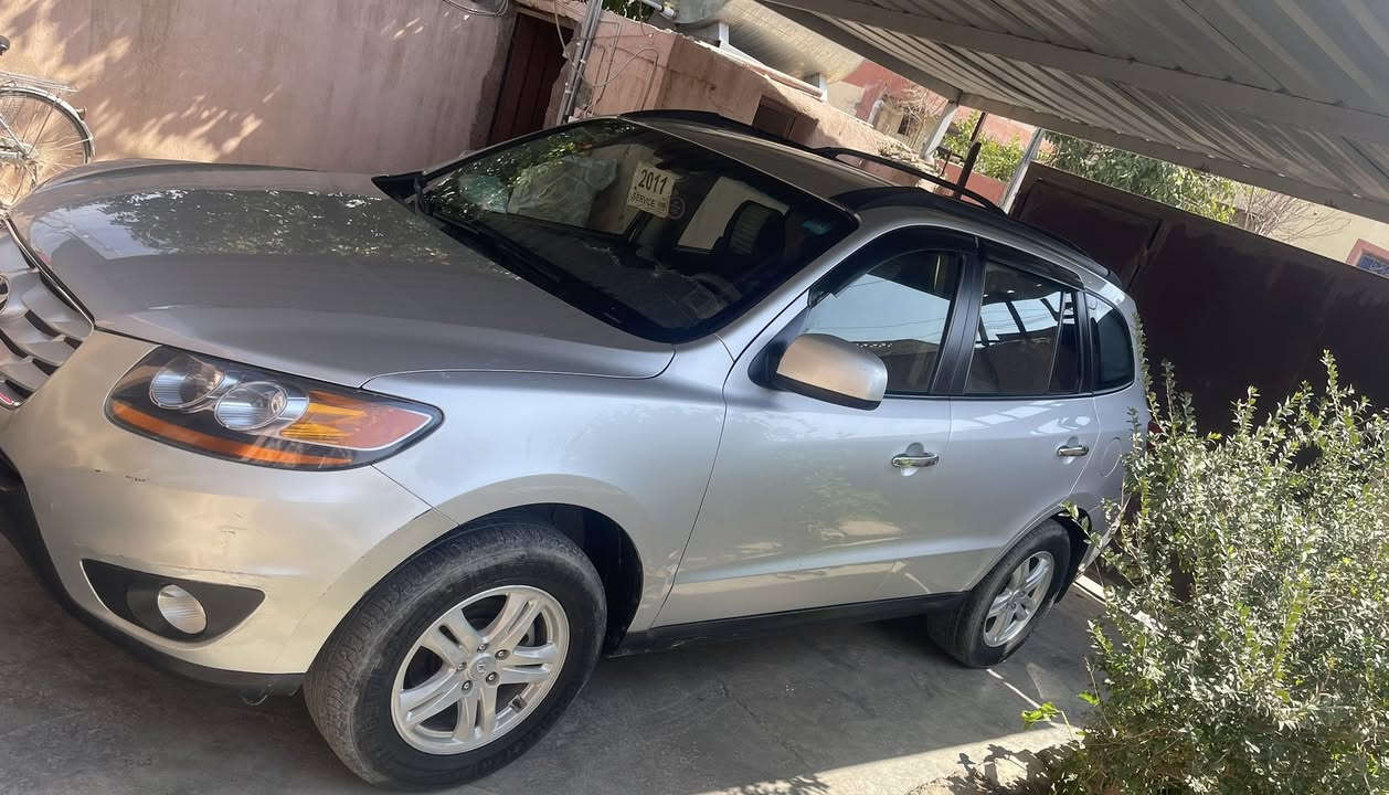 سنتافي موديل 2011  وارد امريكي..محرك 4 دوش 2400..ماشي 174 الف..رقم نينوى دولي تحويل مباشر هزة وسنوية جديدة..كلين مكفول كفالة عامة من صبغ وضرر ..فقط ملاحظات بسيطة كما موضح بألسونار..تبريد+تدفئة شغال..صدر امامي خلفي بحالة ممتازة..كهربائيات وشاشة كبيرة مع منظومة لايت زينون...محرك بي بداية تبخير(يبخر)
السعر المطلوب/128 وبي مجال بسيط..
للأستفسار:
***********
***********
مكان السيارة/الشرقاط..
البيع نقدأ مراوس وفقد مابيع ...
