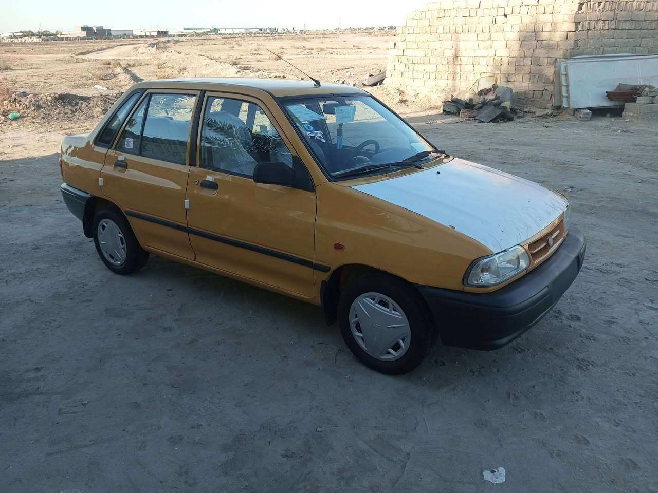 السلام عليكم سايبه موديل 2012 رقم بغداد نكليزي باقي على ستلام الوحات راعيه بكربلاء كير مكينه جدد حداديه جديده تخم تاير جديد سنويه 2028 مصفره هيئه وغرامات السعر 28 مكان السيارة كربلاء الحر السواده***********
