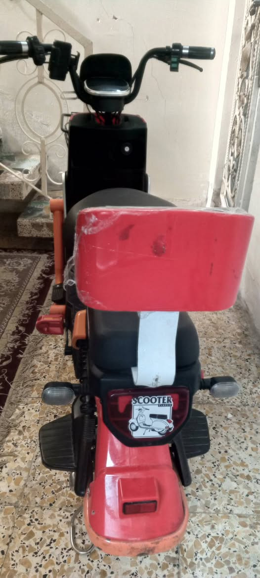 سلام عليكم 
للبيع دراجة شحن موديل2025 من MR KOREA بطاريات منفوخة شغال من ناحية كهربائية إشارة لايتات شاحنة من نوع العداد حط بطاريات وتوكل بالله حجمة دراجة 14بريك امامي خلفي سعر200
مكان كربلاء المقدسة الاسكان الأطباء
اني اخذتة 450 ابيعة 200 شراي خاص
رقم*********** وبي واتساب اذا تريد 

((ملاحظه مهمة:بس شراي يجي يراسل ال موشراي لا يخابر لأن اكو (بعض)ناس مو كد الحجي يسوي ويحجي وماكو بس حجي))
