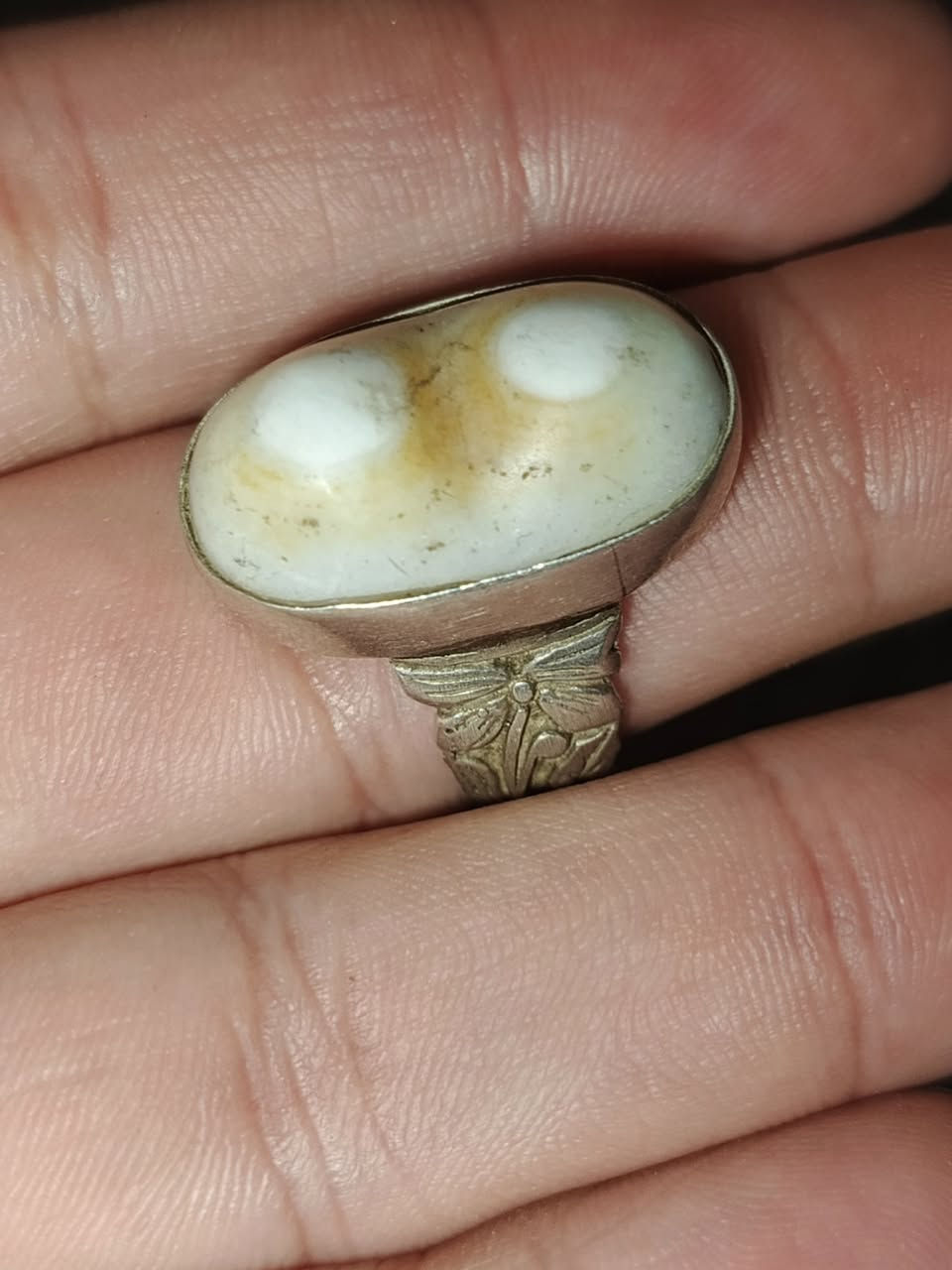 خواتم خامات سليماني طبيعية اصلي ذمة صياغة يدوية مرتبة فضة ٩٢٥ اسعار جدا مناسبة❤
حجز وتفاصيل أكثر خاص او واتساب ***********🌹
وموجود عندي كل انواع الاحجار والمحابس الفضة والنحاس.
