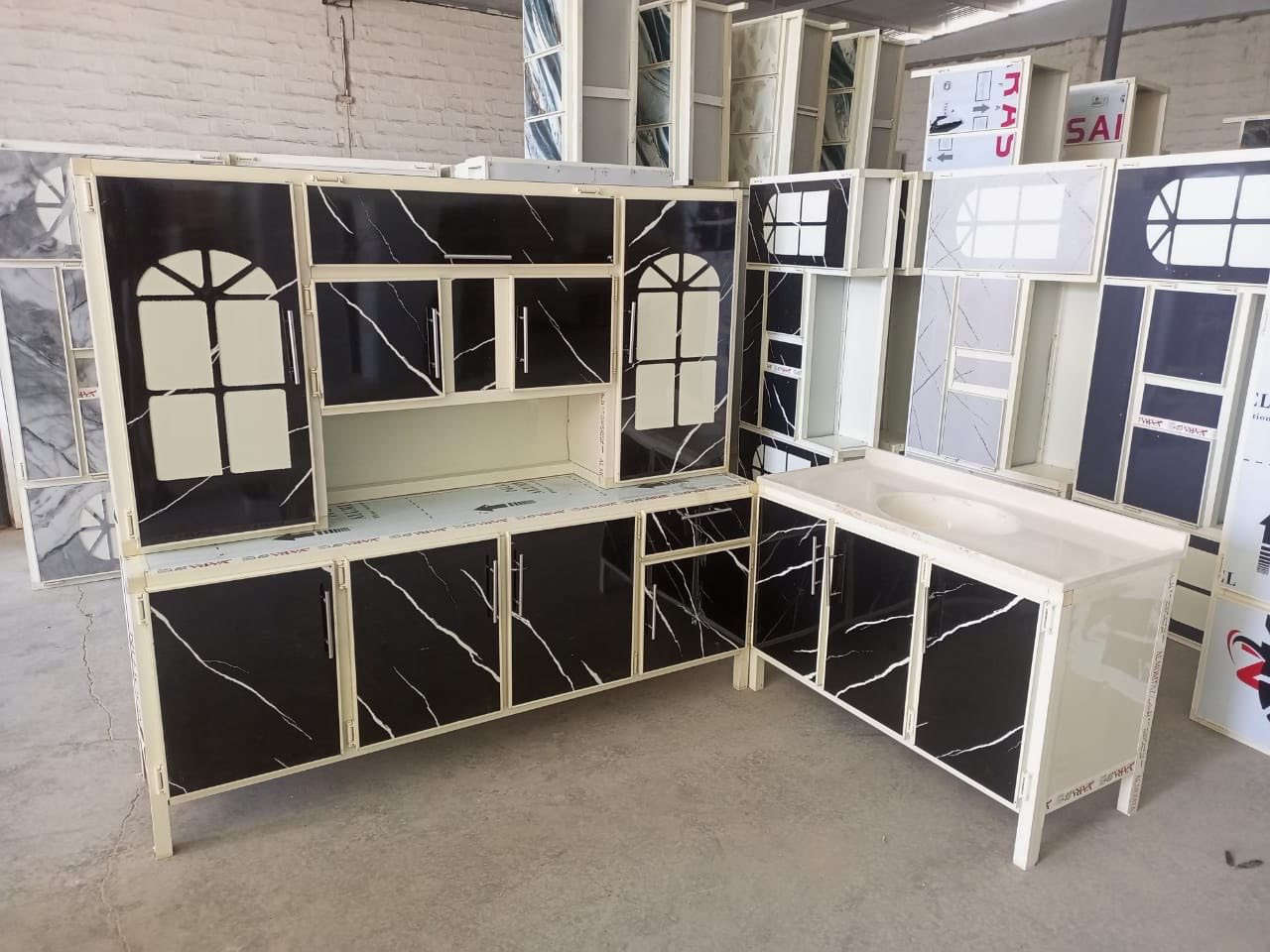 #عرض خاص 🔥🔥

كاونتر مترين مع سنك متر او20

السعر 275 الف


**إذا كنت صاحب هذا الإعلان وتريد حذفه لأي سبب، رجاءا أرسل رسالة إلى الدعم الفني**