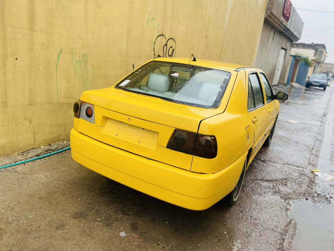 السلام عليكم كوين 2013سنوية ساقطة.   رقم نينوى  كير محرك شرط تواير نص عمر بور عاطل وايرمنية بيها شغل بسيط سعر18هيئة غرامات علمشتري علما سنوية صادر2018نفاذها ***********/***********
