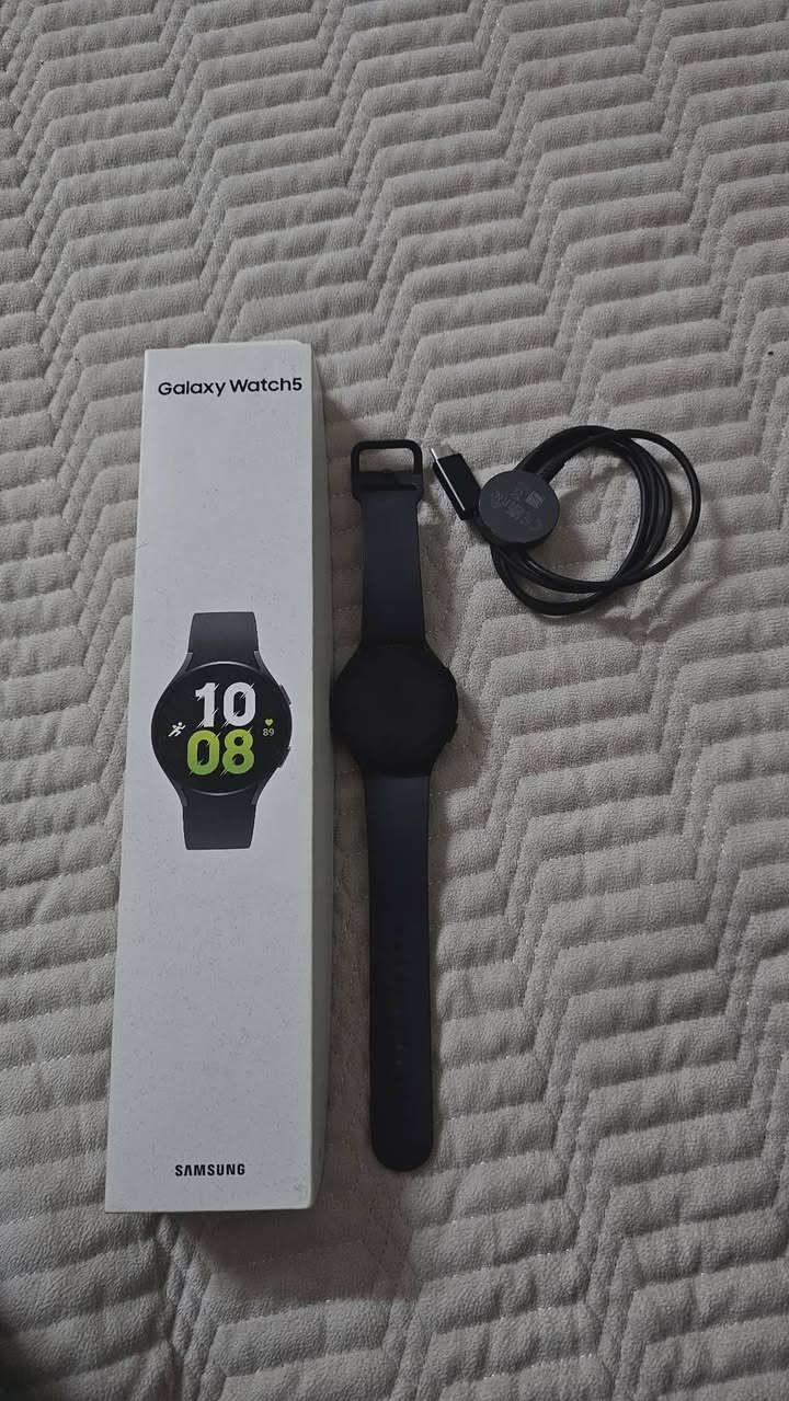 Galaxy watch 5 44m
نضاف ٩٨%
کامل محلقات 
١٣٩ الف
توصیل متوفر


**إذا كنت صاحب هذا الإعلان وتريد حذفه لأي سبب، رجاءا أرسل رسالة إلى الدعم الفني**