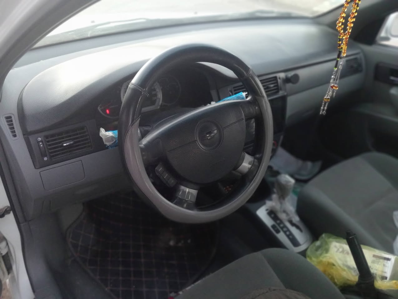 اوبترا م2014رقم شمالي اربيل للبيع رقم الهاتف ***********
