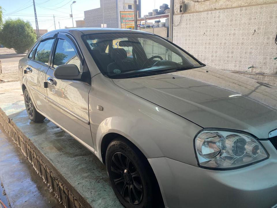 سلام عليكم دايو لاستي موديل2007 بسمي رقم واسط مميز دولي مشروع وطني سياره نضيفه بيه مكانات صبغ اثر جراد و خياسات بيه ضربه خفيفه بجاملغ الخلفي مصلحه سياره كير مكينه نضيفات تخم تاير جديد  مكاني بغداد سعر السيارة 62 و بيه مجال رقمي ***********
